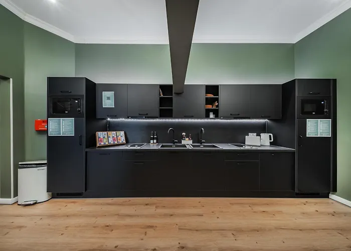 Hostel Home1 - Douzieme Boutique