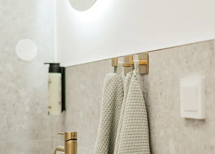 Hostel Home1 - Douzieme Boutique