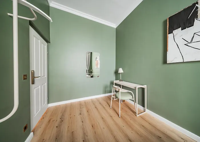 Hostel Home1 - Douzieme Boutique